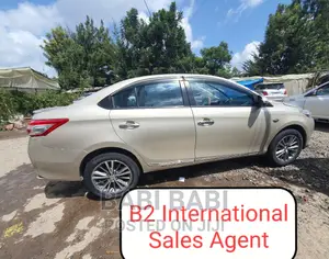 Toyota Yaris 2016 Beige