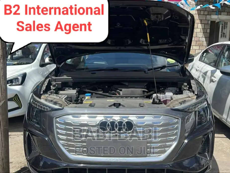 New Audi Q5 2023 Matt Black