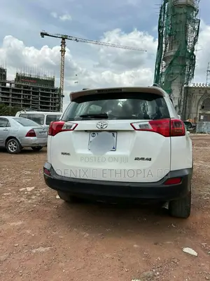 Toyota RAV4 2015 Silver