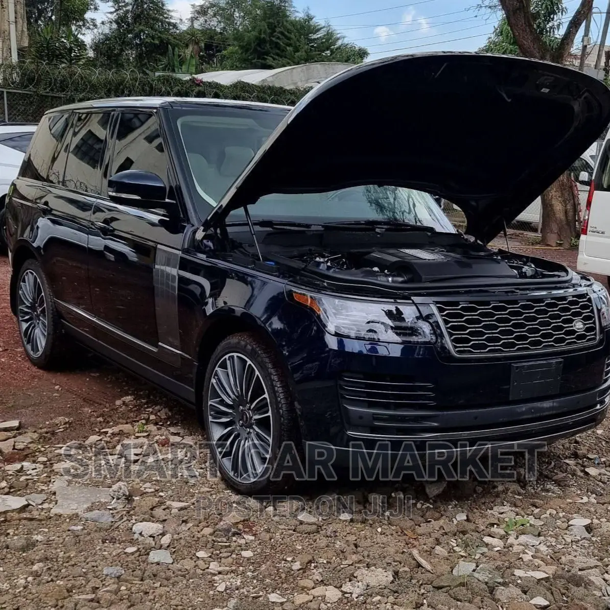 Land Rover Range Rover 2021 Blue