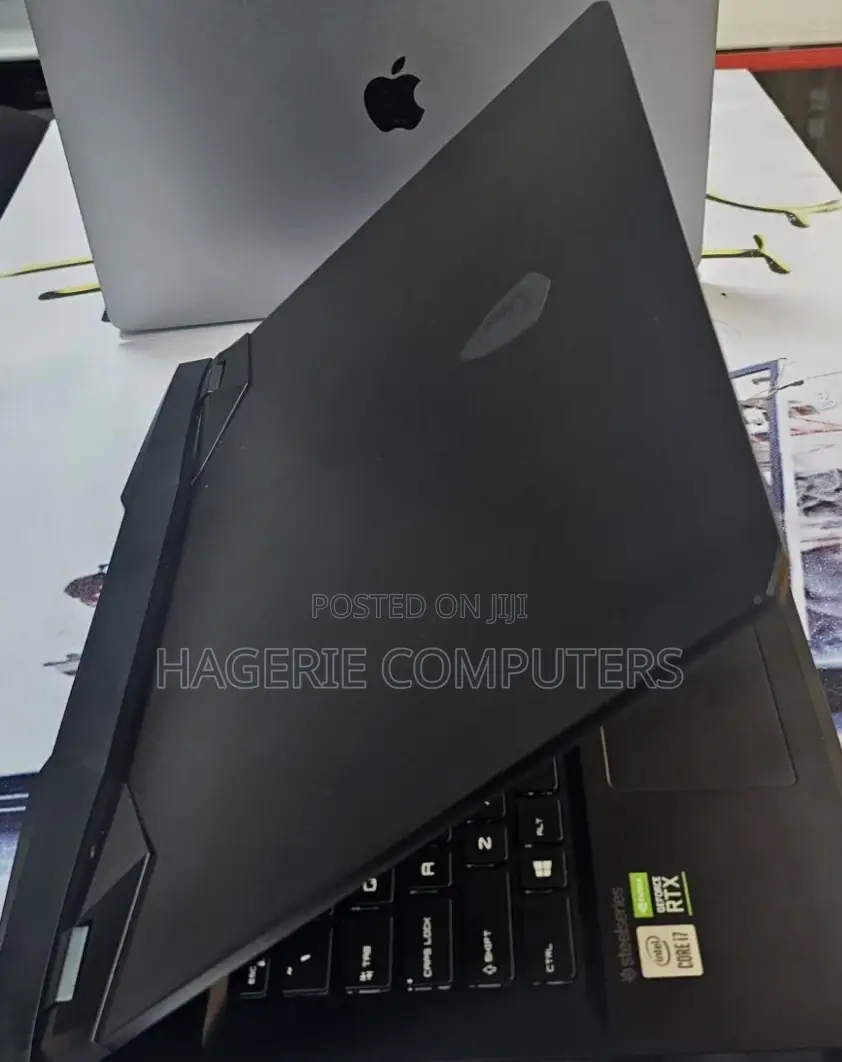 New Laptop MSI GP75 Leopard 16GB Intel Core I7 SSD 1T