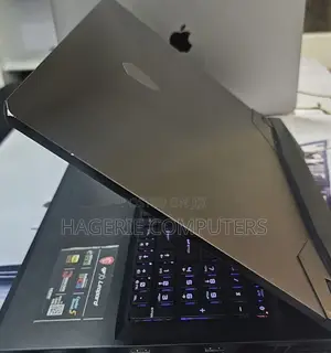 New Laptop MSI GP75 Leopard 16GB Intel Core I7 SSD 1T