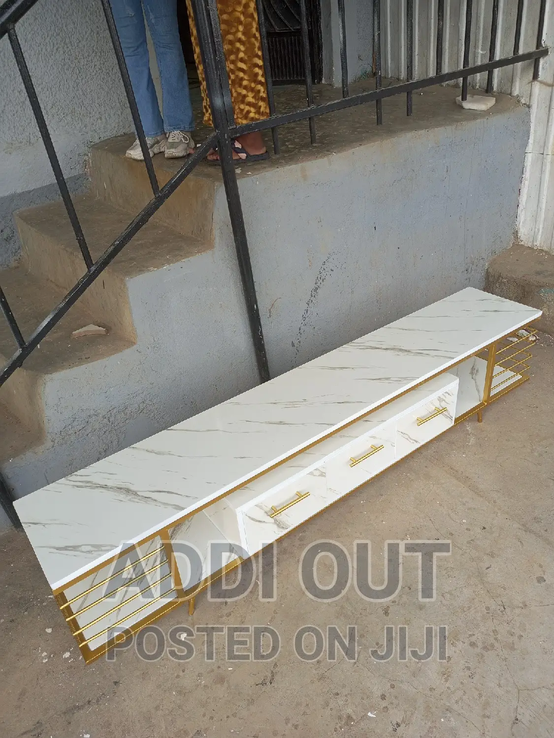 Tv Stand/ቲቪ ማስቀመጫ