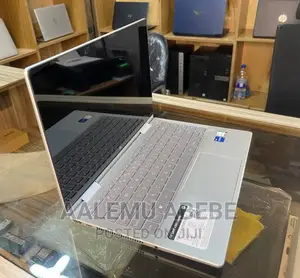 New Laptop HP Envy 14 16GB Intel Core I7 SSD 1T