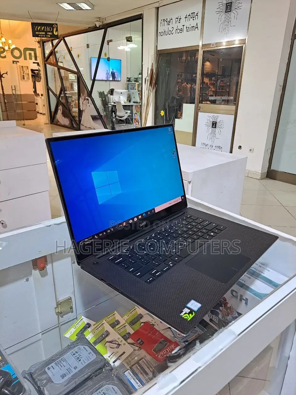 New Laptop Dell Precision 15 5540 16GB Intel Core I7 SSD 512GB