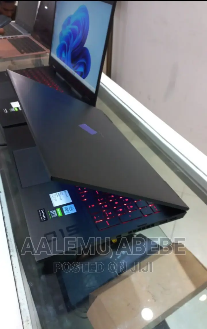 New Laptop HP Omen 15 16GB Intel Core I7 SSD 1T