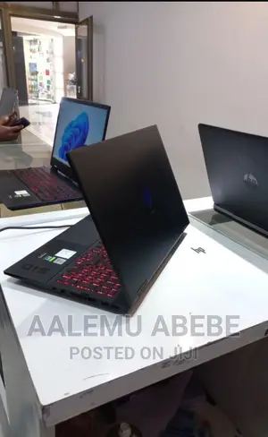 New Laptop HP Omen 15 16GB Intel Core I7 SSD 1T