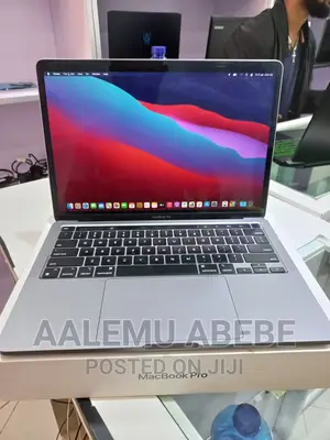 New Laptop Apple MacBook Pro 2021 M1 8GB Apple M1 Pro SSD 512GB