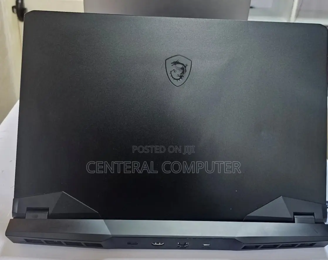 New Laptop MSI MSI Sword 15 16GB Intel Core I7 SSD 1T