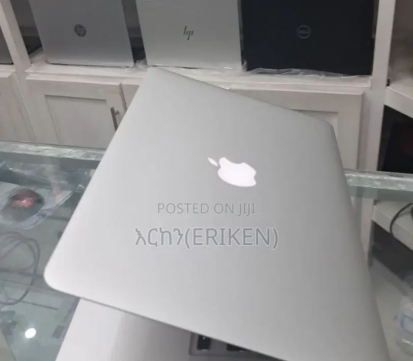 New Laptop Apple MacBook Air 2015 8GB Intel Core I5 SSD 512GB