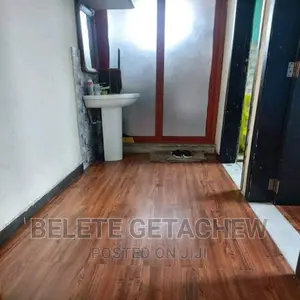 2bdrm Condo in ቦሌ አራብሳ ኮንዶሚኒየም 86, Bole for sale