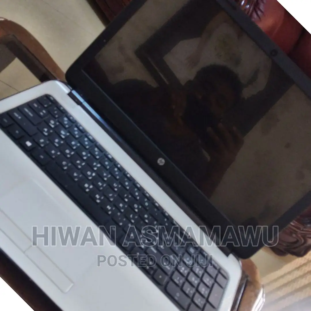 New Laptop HP Stream Notebook 8GB Intel Core I7 SSD 1T