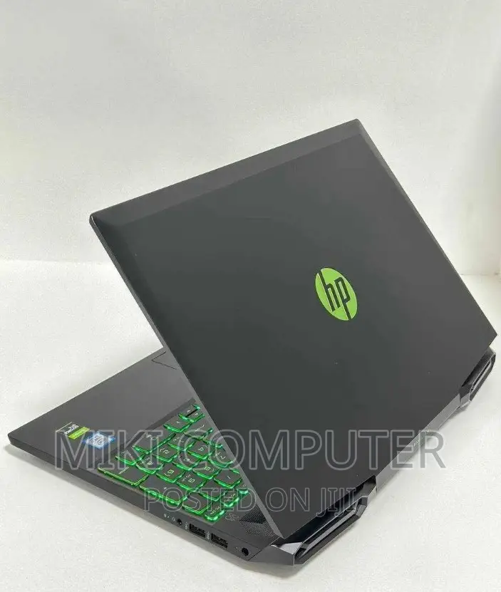 New Laptop HP Pavilion 15 8GB Intel Core I5 SSD 512GB