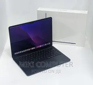 New Laptop Apple MacBook Air 2020 M1 8GB Intel SSD 256GB