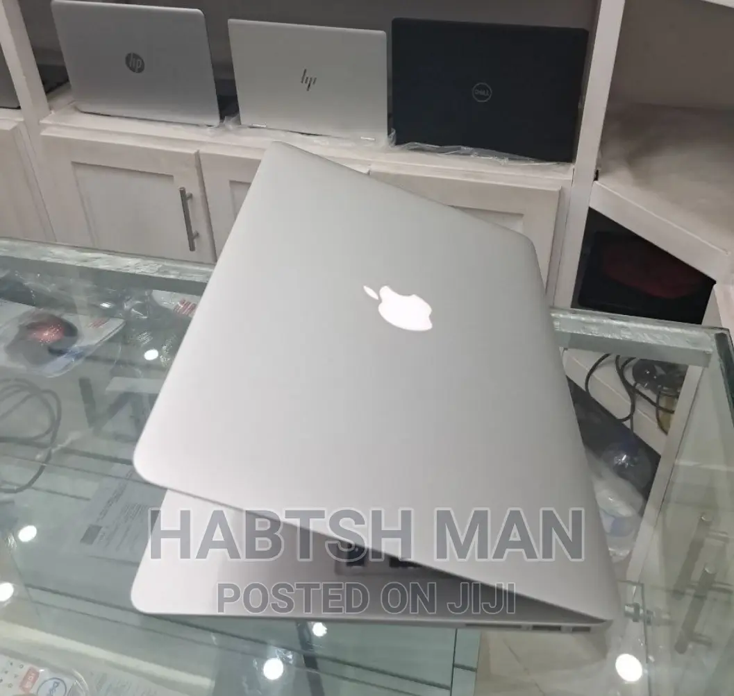 New Laptop Apple MacBook Air 2015 8GB Intel Core I5 SSD 512GB