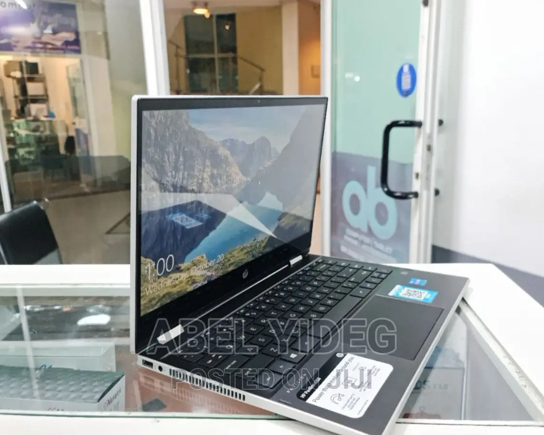 New Laptop HP Pavilion X360 8GB Intel Core I3 HDD 1T