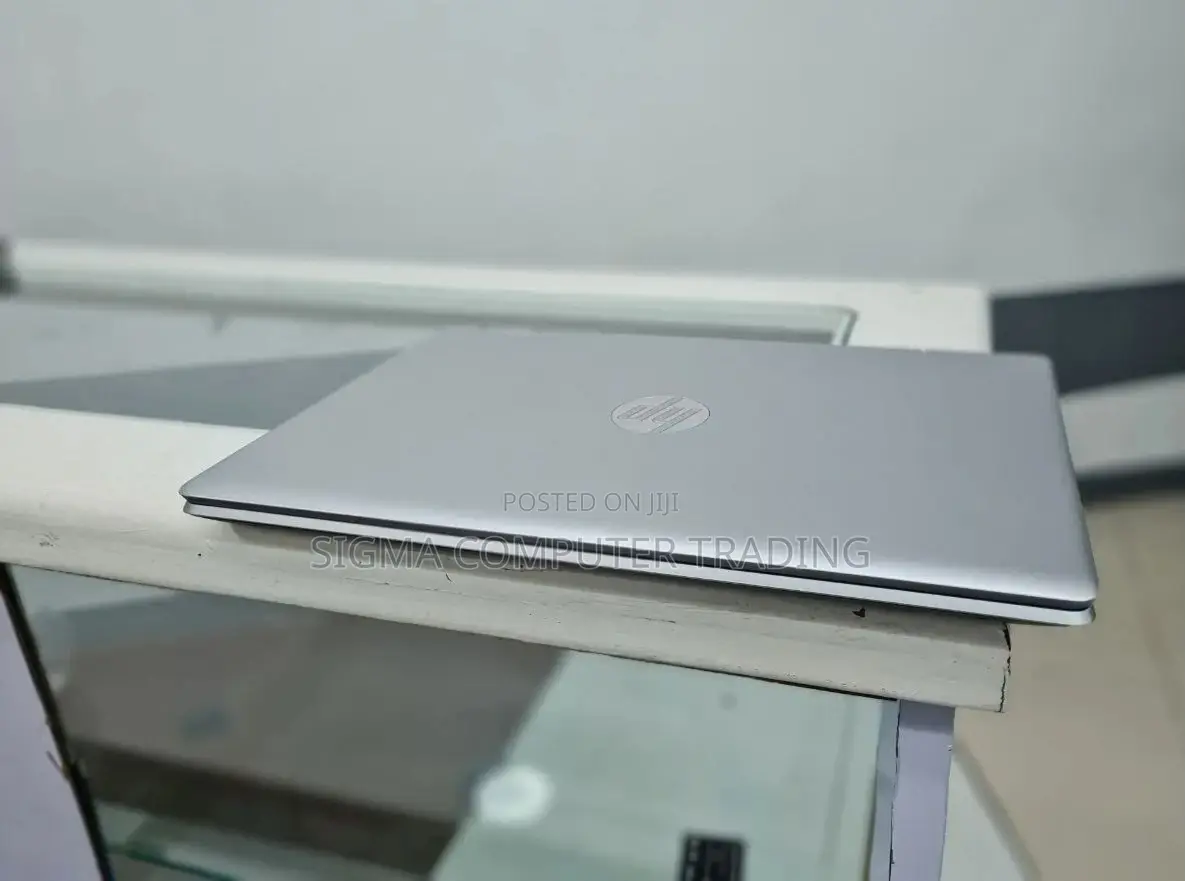 New Laptop HP Pavilion 15 8GB Intel Core I3 HDD 1T