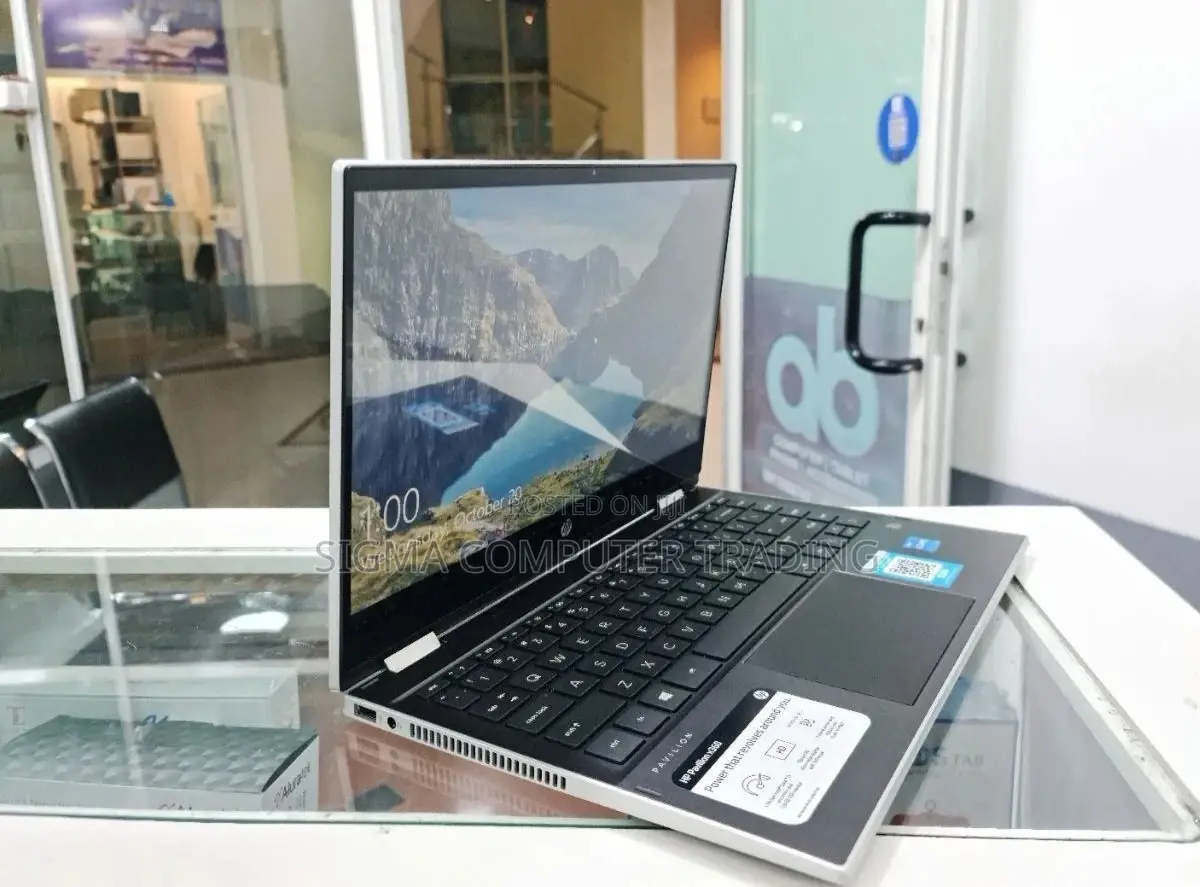 New Laptop HP Pavilion 15 8GB Intel Core I3 HDD 1T