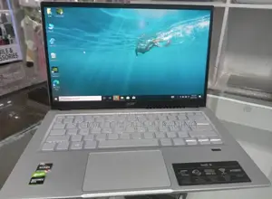 New Laptop Acer Swift 3 16GB AMD Ryzen 7 SSD 512GB
