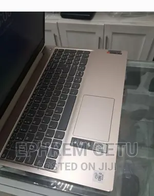 New Laptop Lenovo Ideapad 3 8GB Intel Core I3 HDD 1T