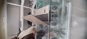 Photo - Laptop Lenovo Ideapad 3 8GB Intel Core I3 SSD 512GB