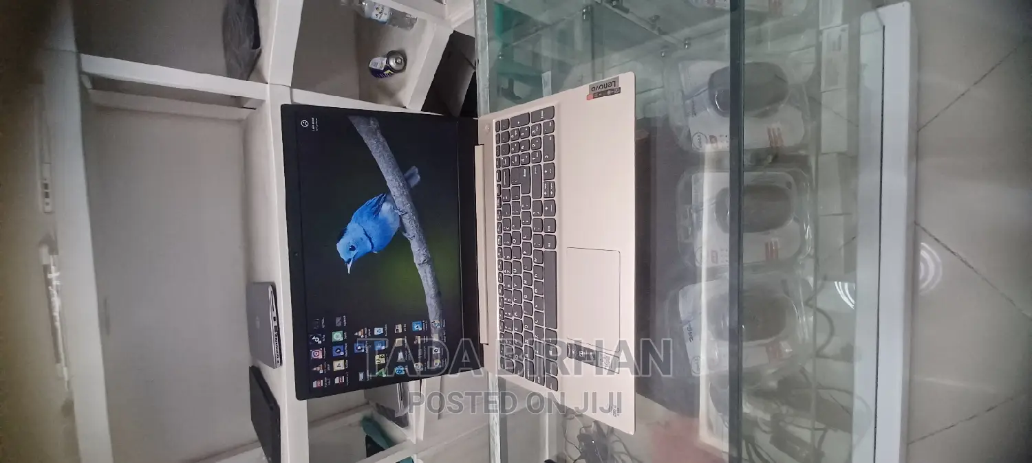 Laptop Lenovo Ideapad 3 8GB Intel Core I3 SSD 512GB