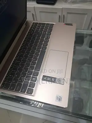 New Laptop Lenovo IdeaPad 330 8GB Intel Core I3 HDD 1T