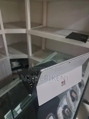 New Laptop Microsoft Surface Pro 4 8GB Intel Core I5 SSD 256GB