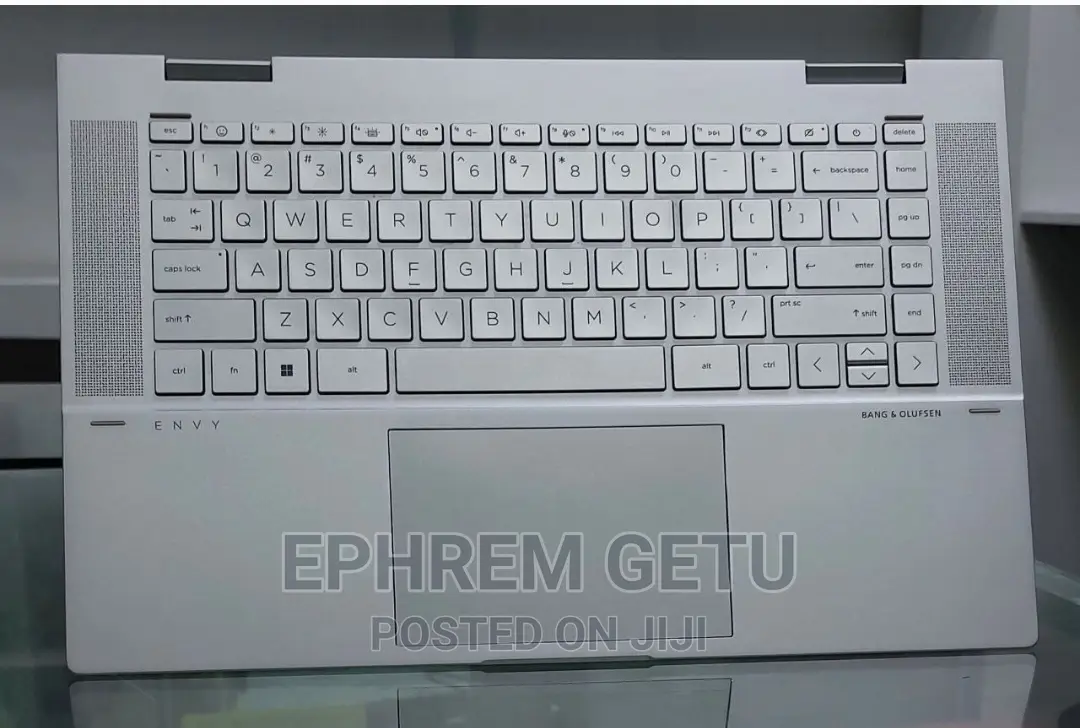 New Laptop HP Envy X360 16GB Intel Core I7 SSD 512GB
