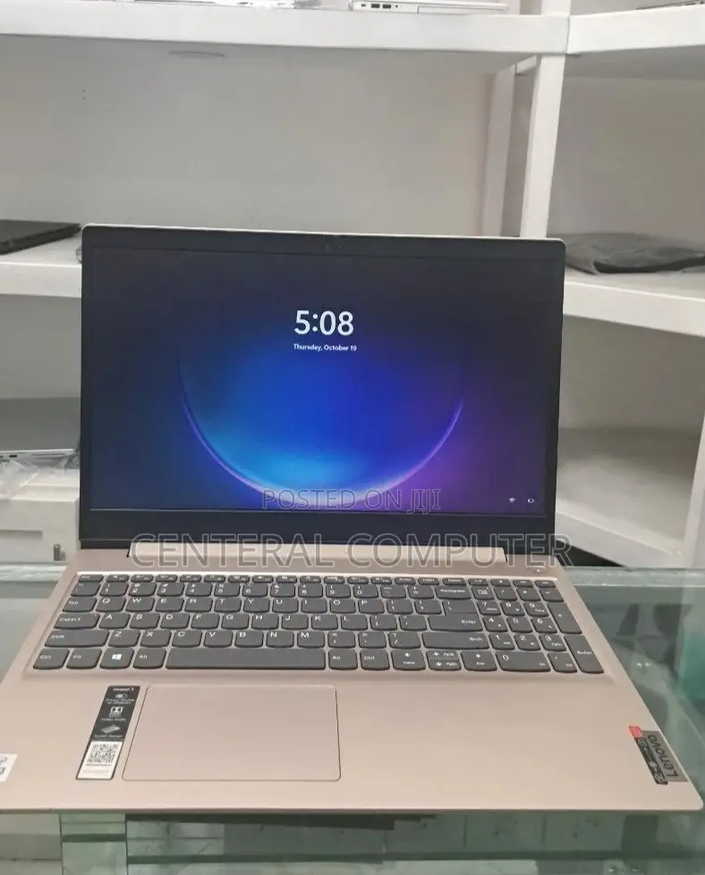 New Laptop Lenovo Ideapad 3 8GB Intel Core I3 SSD 512GB