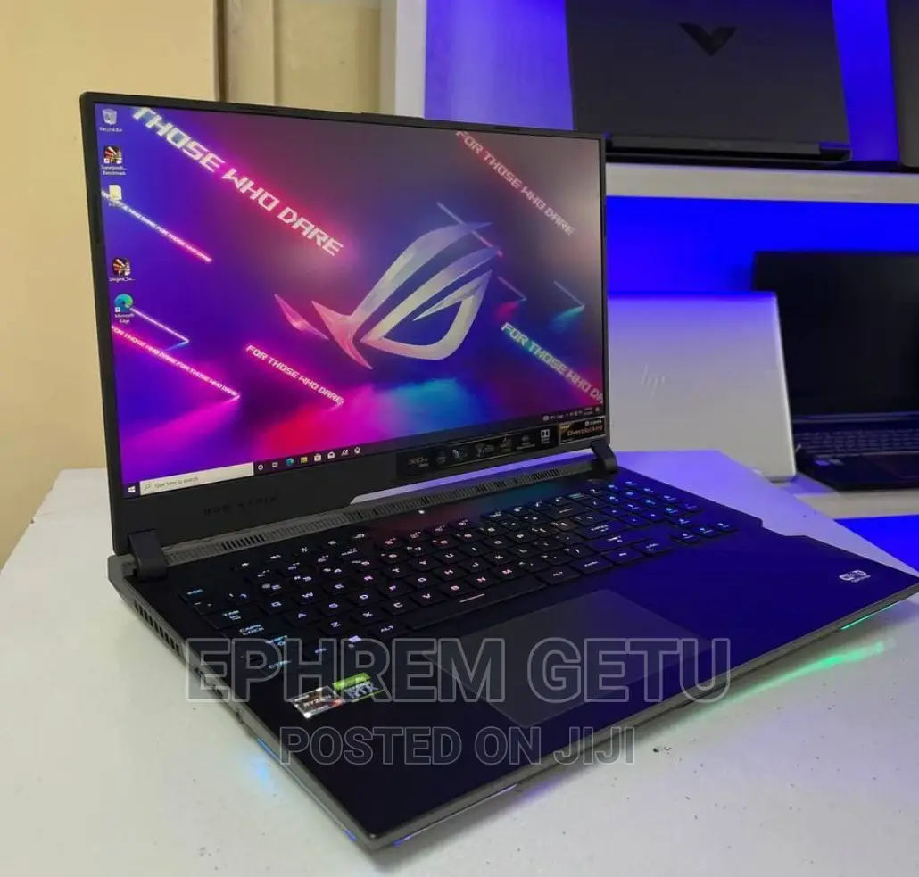 New Laptop Asus ROG Strix G17 32GB AMD Ryzen 9 SSD 1T