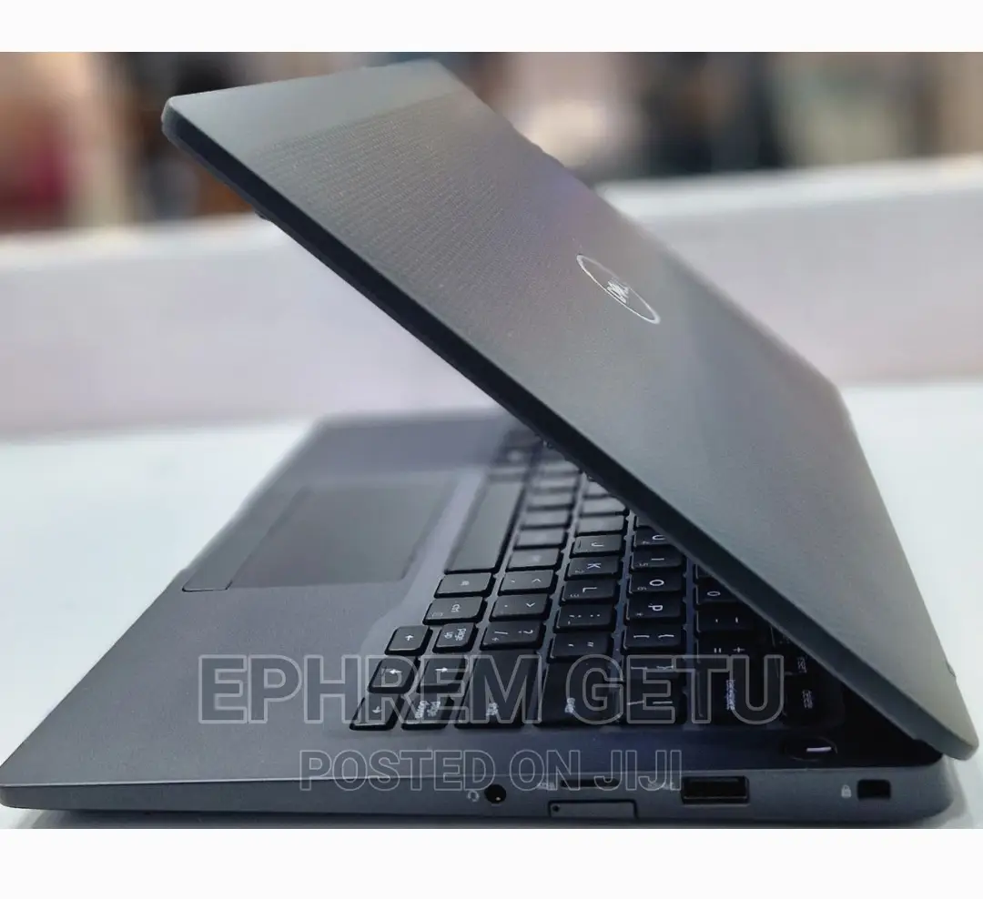 New Laptop Dell Latitude 5310 8GB Intel Core I5 SSD 512GB