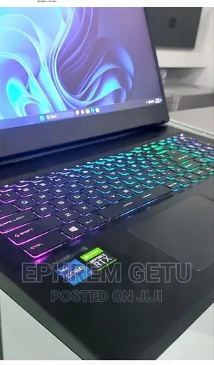 New Laptop MSI GP75 Leopard 16GB Intel Core I7 SSD 1T