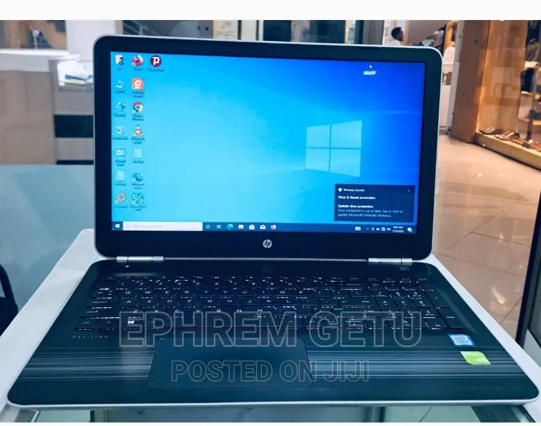 New Laptop HP Pavilion 15 8GB Intel Core I5 HDD 1T