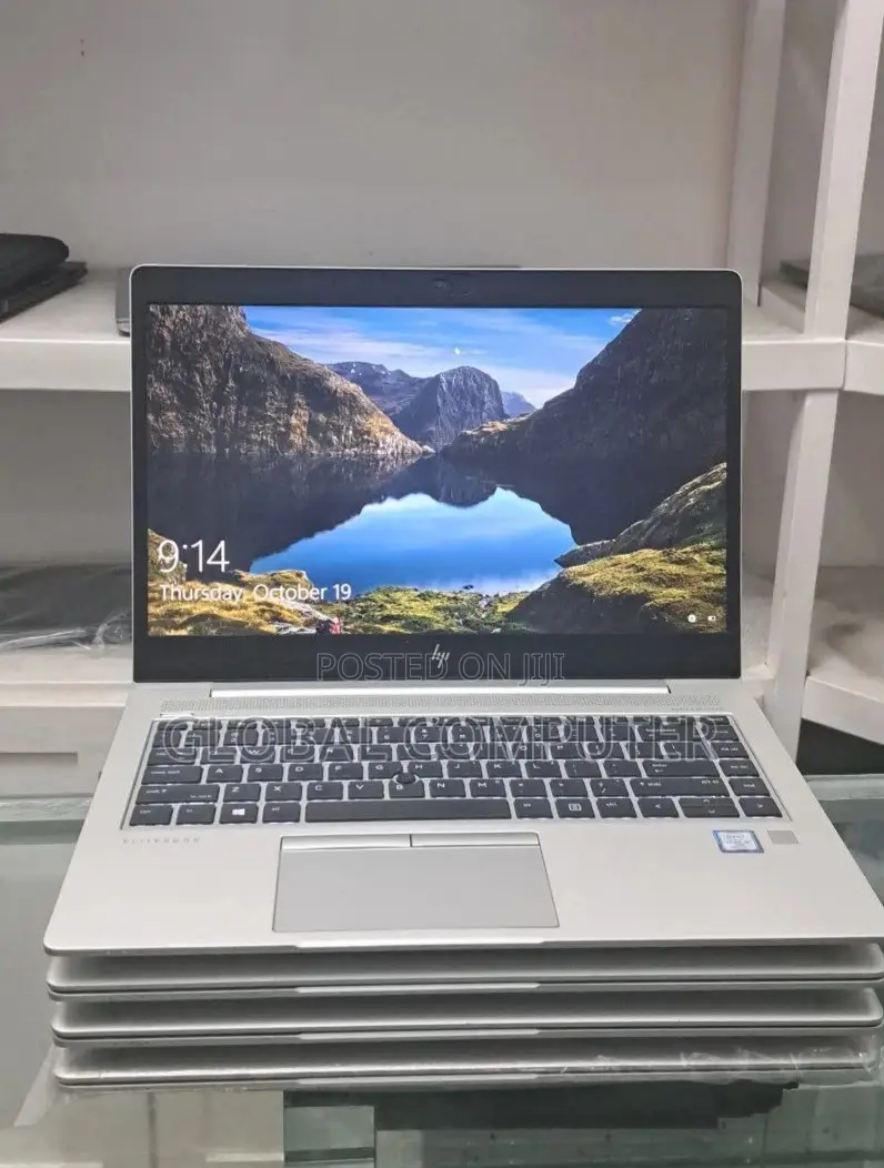 New Laptop HP 430 G5 8GB Intel Core I5 SSD 512GB
