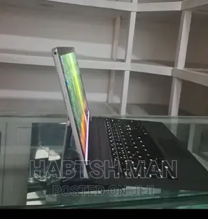 New Laptop Microsoft Surface 8GB Intel Core I5 SSD 256GB