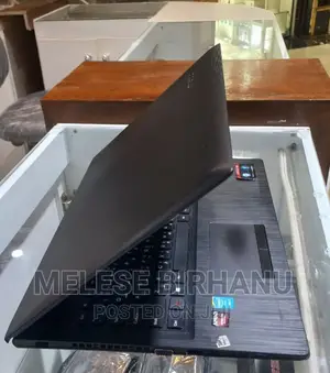 New Laptop Lenovo 8GB Intel Core I7 HDD 1T