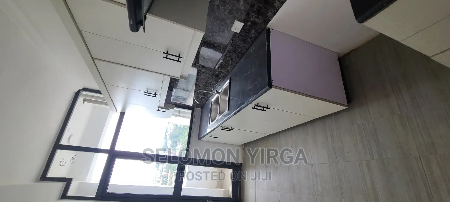 2bdrm Apartment in አድስ አበባ, Bole for rent