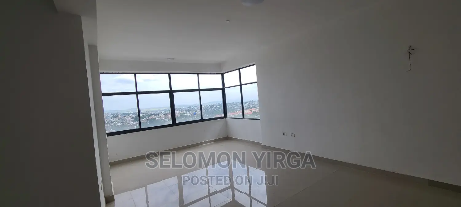 2bdrm Apartment in አድስ አበባ, Bole for rent