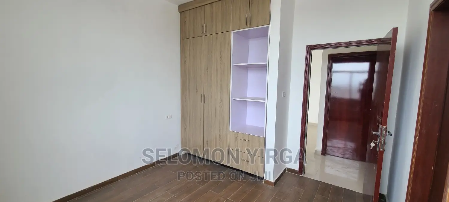 2bdrm Apartment in አድስ አበባ, Bole for rent