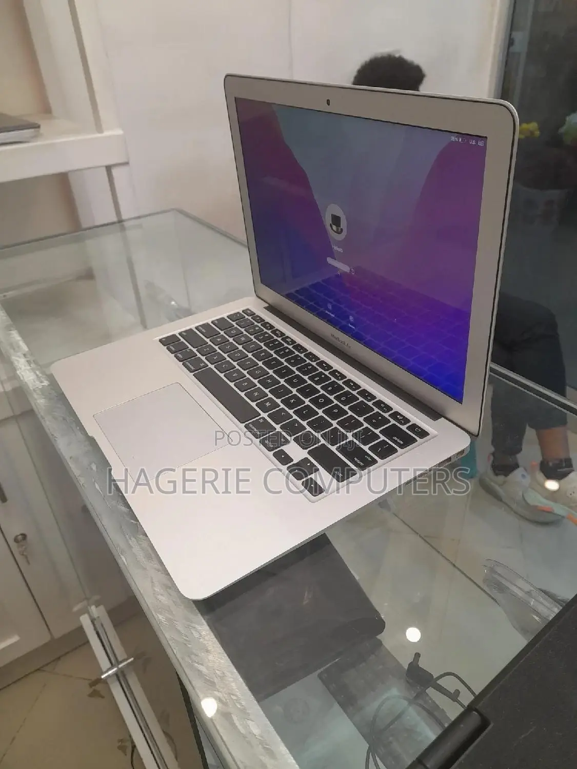 New Laptop Apple MacBook Air 2015 8GB Intel Core i5 SSD 512GB