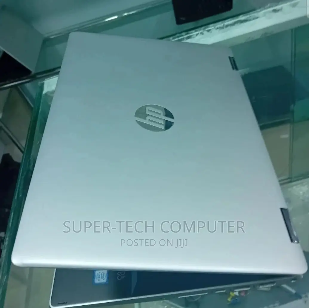 New Laptop HP Pavilion 13 X360 8GB Intel Core I5 SSD 256GB