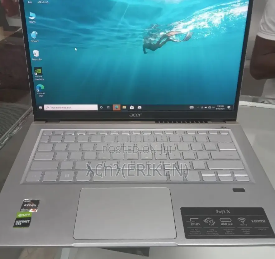 New Laptop Acer Swift 7 16GB AMD Ryzen 7 SSD 512GB