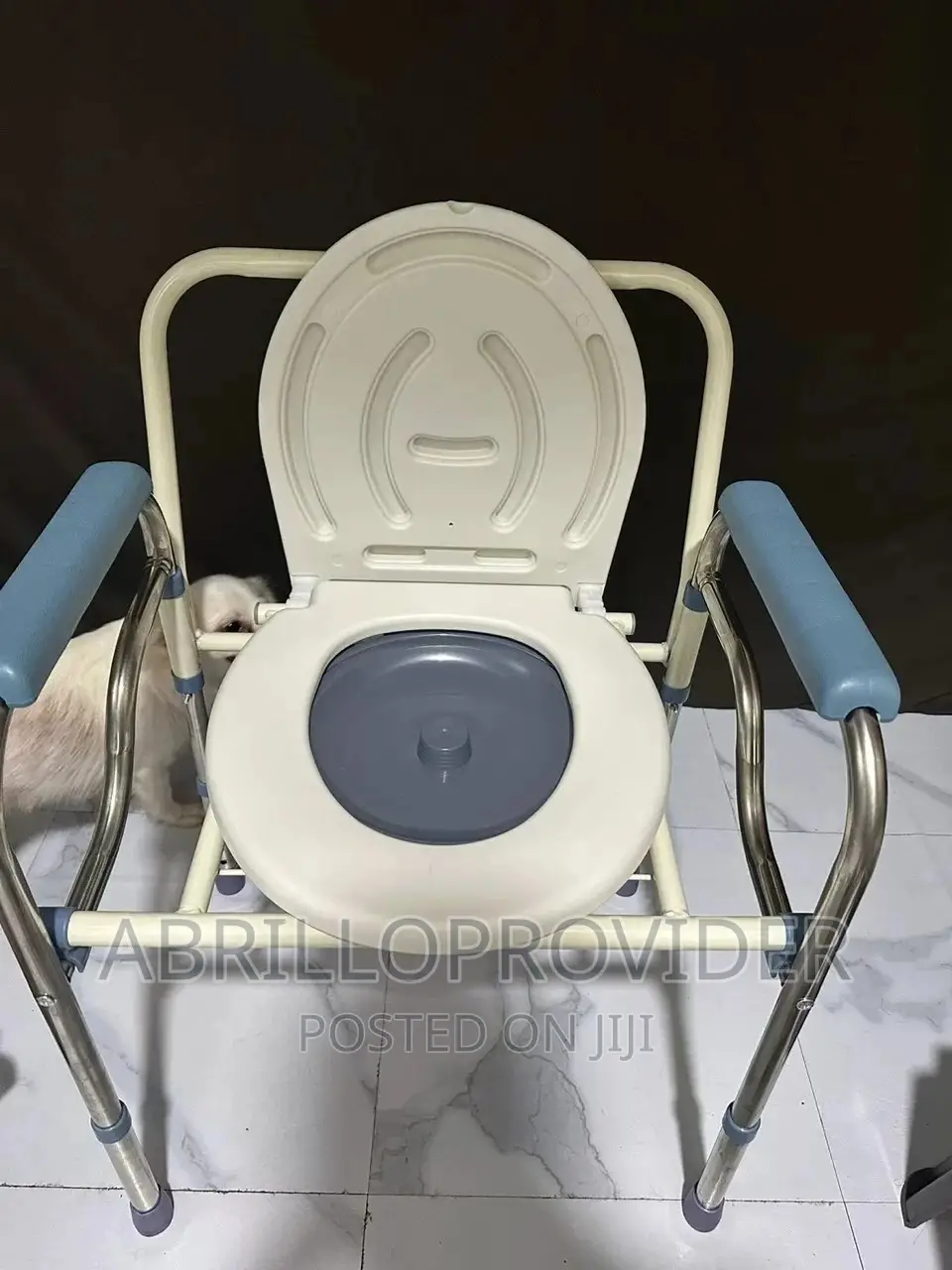 New Packed Commode Chair/Foldable COMMODE CHAIR/ELDERY CHAIR