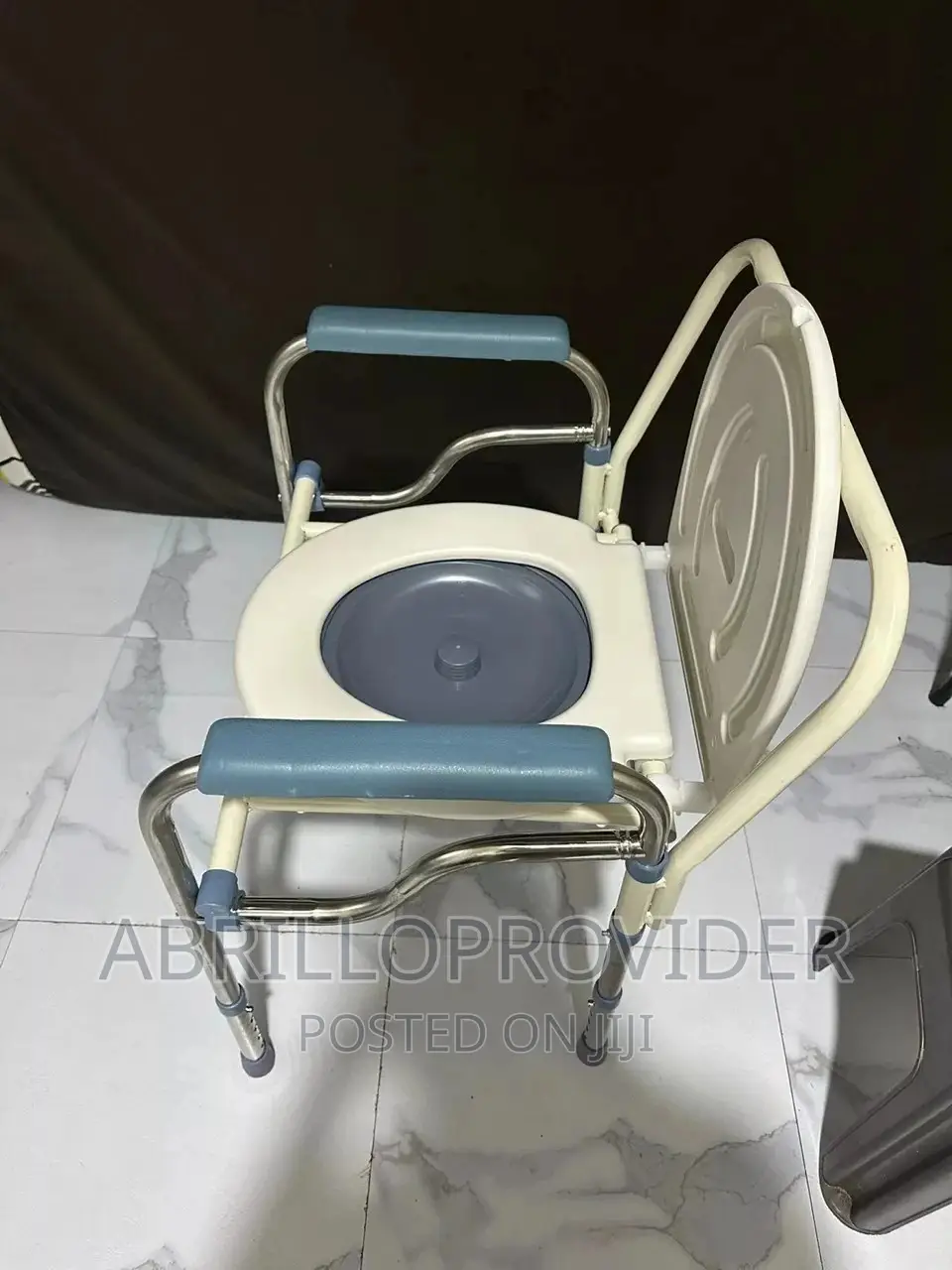 New Packed Commode Chair/Foldable COMMODE CHAIR/ELDERY CHAIR