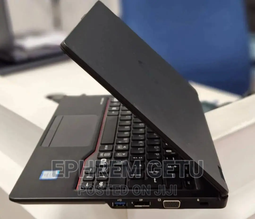 New Laptop Fujitsu Amilo Li3710 16GB Intel Core i5 SSD 256GB