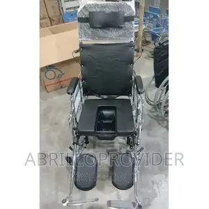 Eldery Wheelchair/Reclining Wheelchair/Bedpan Wheelchair