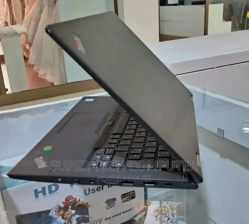 New Laptop Lenovo ThinkPad X380 Yoga 8GB Intel Core I5 SSD 512GB