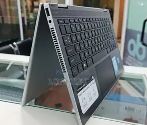 New Laptop HP Pavilion 15 8GB Intel Core i3 HDD 1T