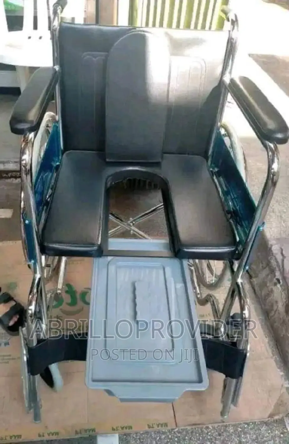 Commode Wheelchair/Foldable Wheelchair/New PACKED WHEELCHAIR